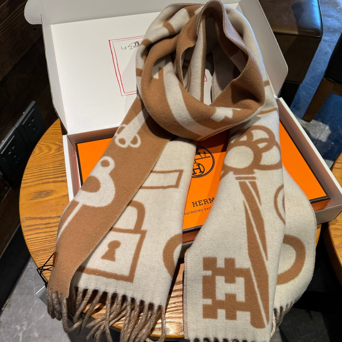 velvet key Scarf for women - alternate angle view 7