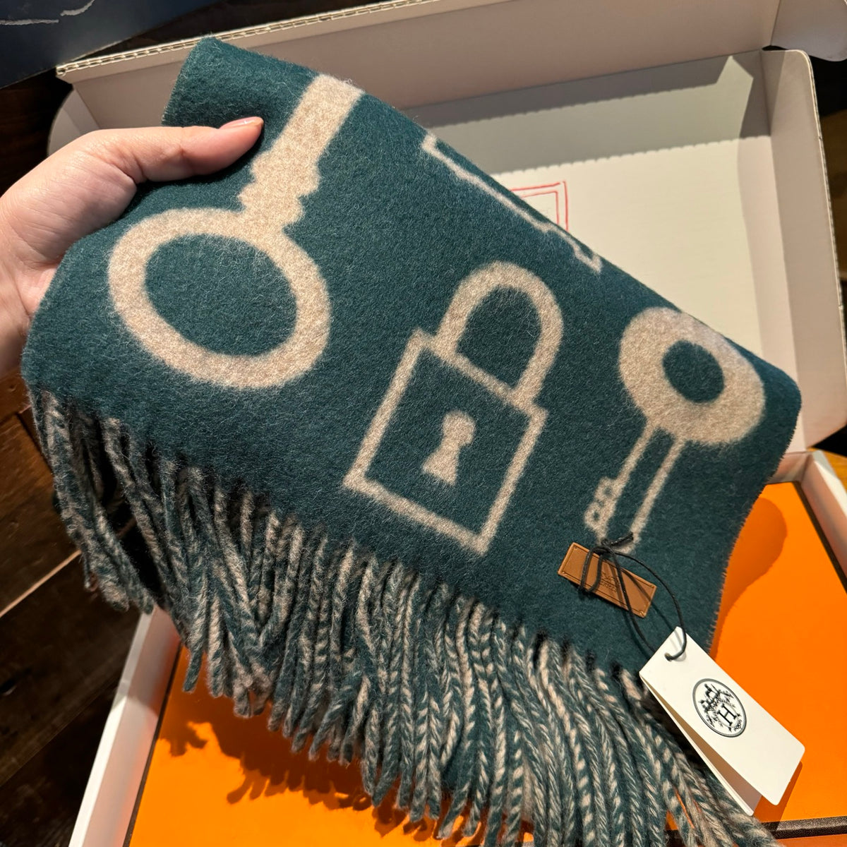velvet key Scarf for women - alternate angle view 4
