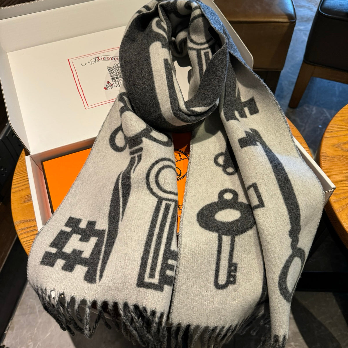 velvet key Scarf for women - alternate angle view 7