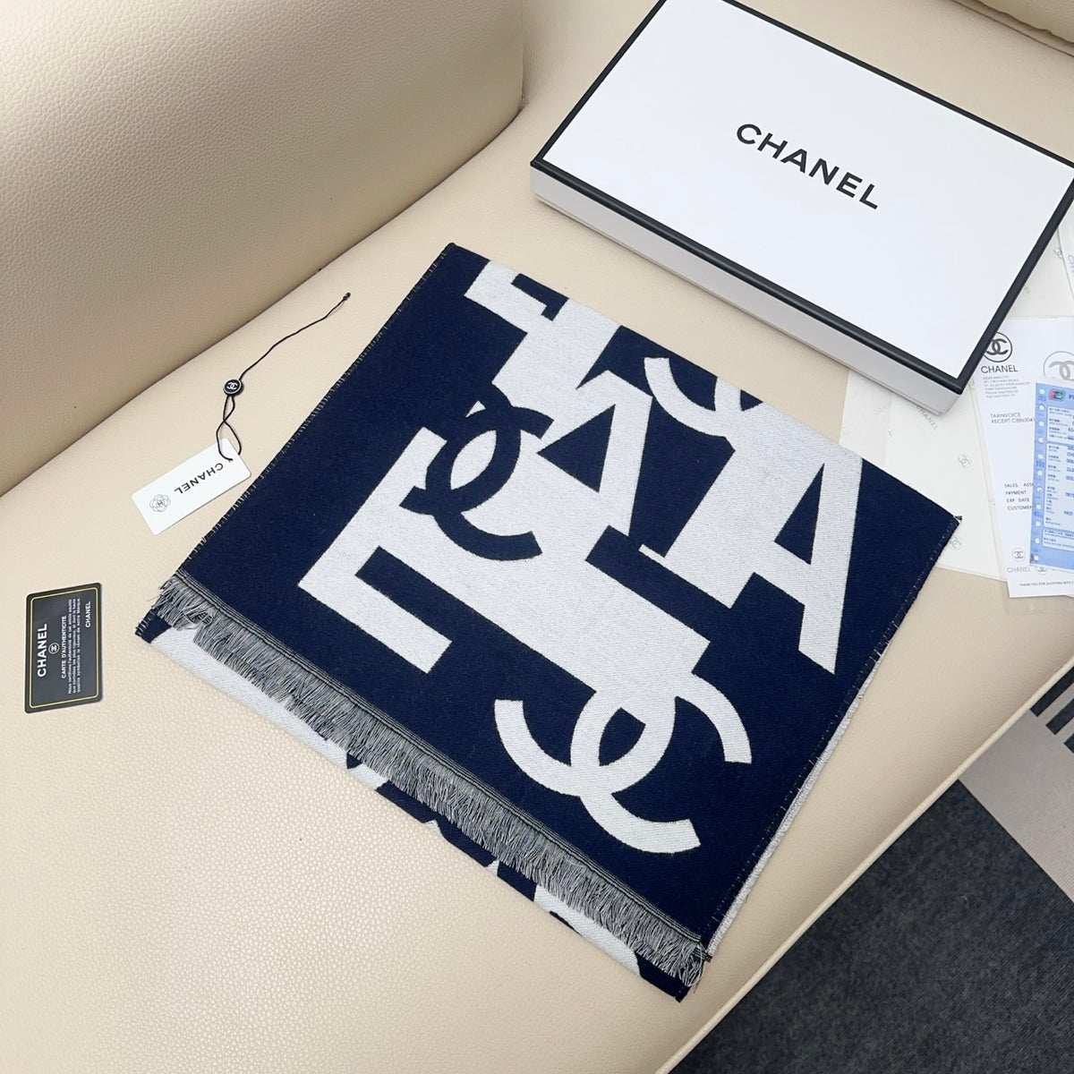 camel wool double c Scarf for women - product detail view