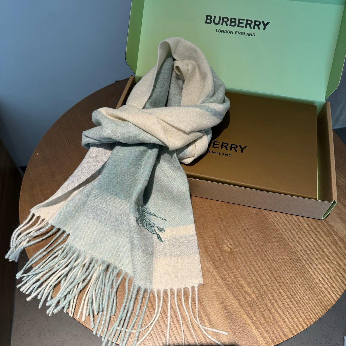 velvet stylish Scarf for men - alternate angle view 9