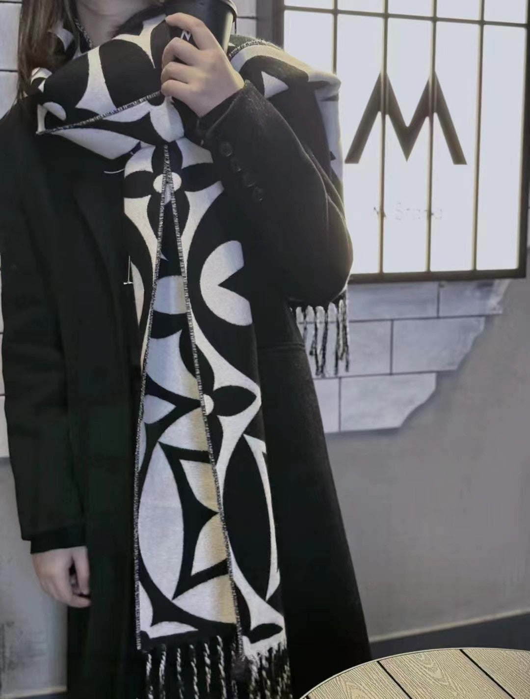 wool Scarf for women - alternate angle view 9