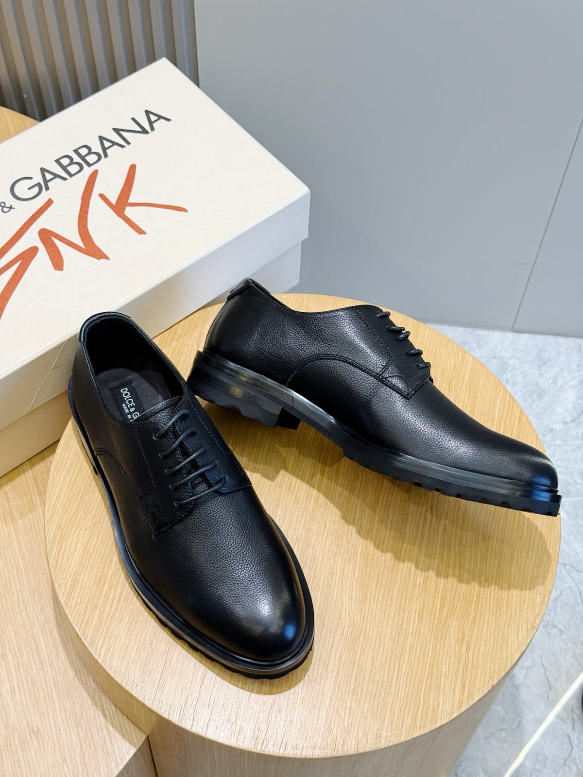 Dolce & Gabbana DG Men's Calfskin Derby Shoes
