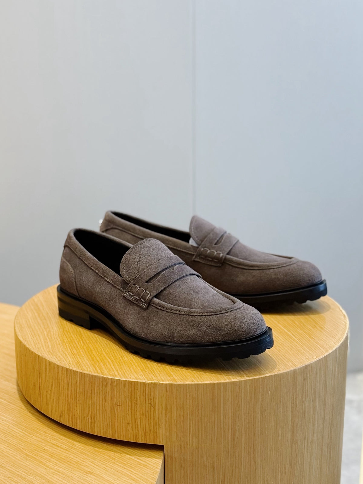 Dolce & Gabbana DG Men's Calfskin Derby Shoes
