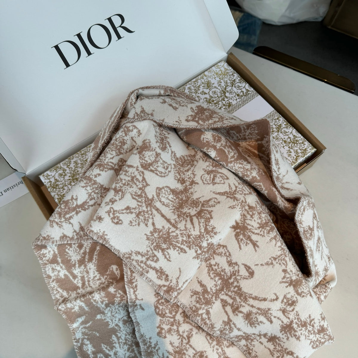 velvet floral Scarf for women - alternate angle view 9
