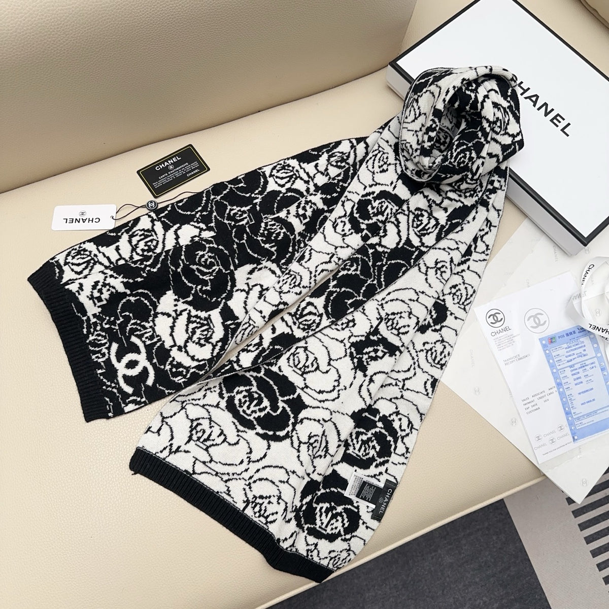 velvet floral Scarf for women - alternate angle view 9