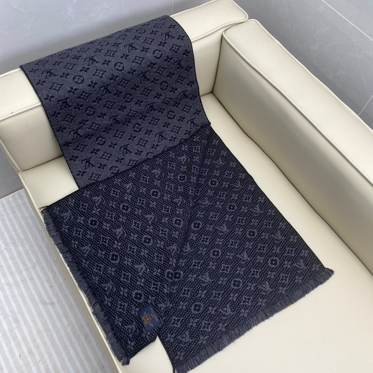 wool floral Scarf for men - alternate angle view 5