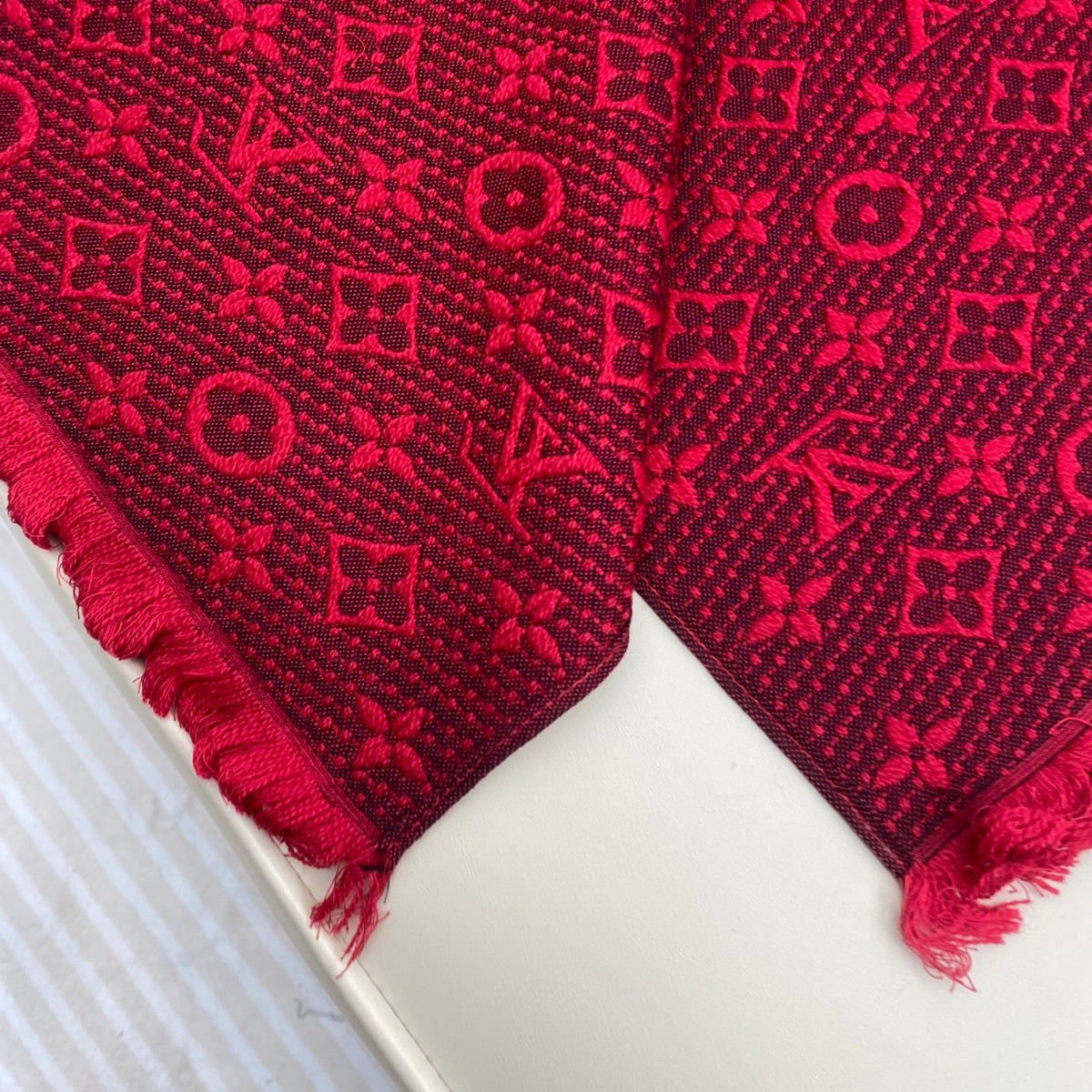 wool floral Scarf for men - alternate angle view 6