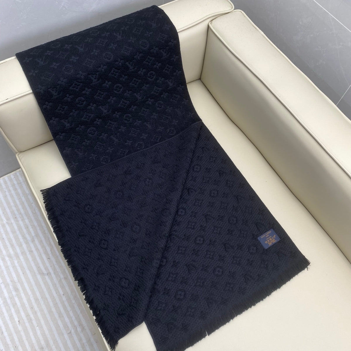 wool floral Scarf for men - alternate angle view 5