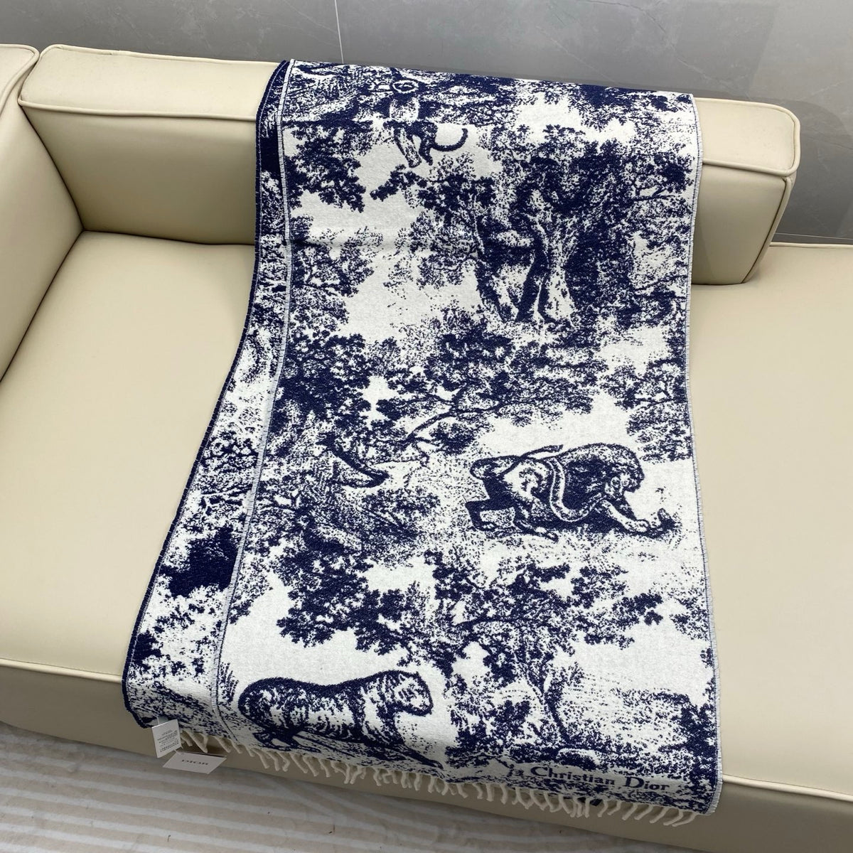 velvet floral Shawl for women - alternate angle view 6