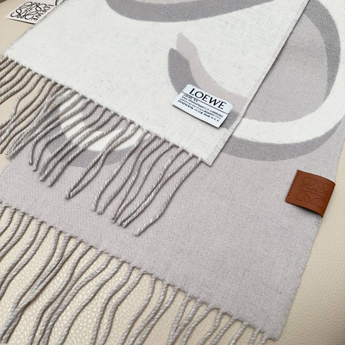 luxury Scarf for women - alternate angle view 8