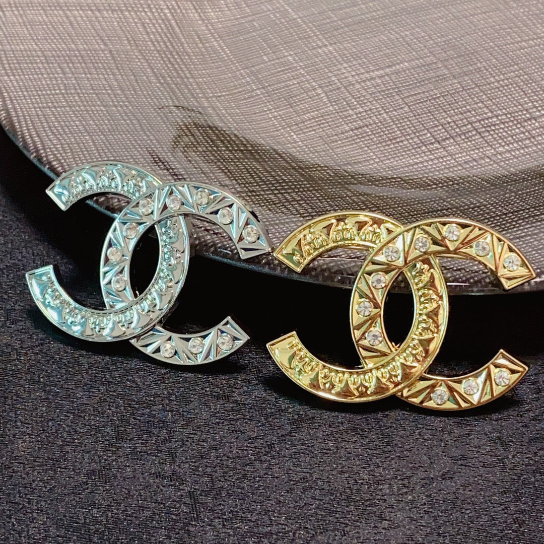 gold crystal crystal inlaid Suit for men and women - alternate angle view 7
