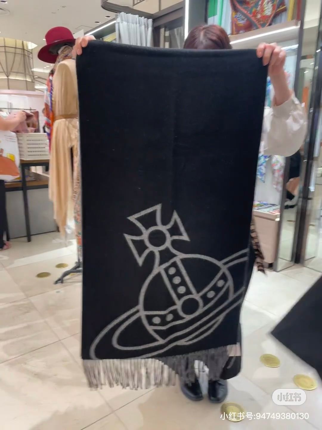 wool elegant Scarf for women - product detail view