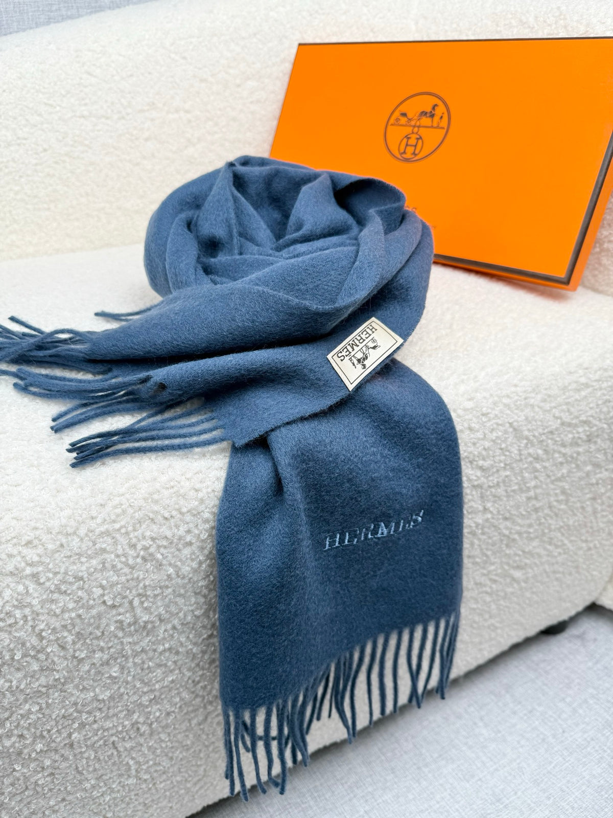 two-tone velvet elegant Scarf for men - alternate angle view 8