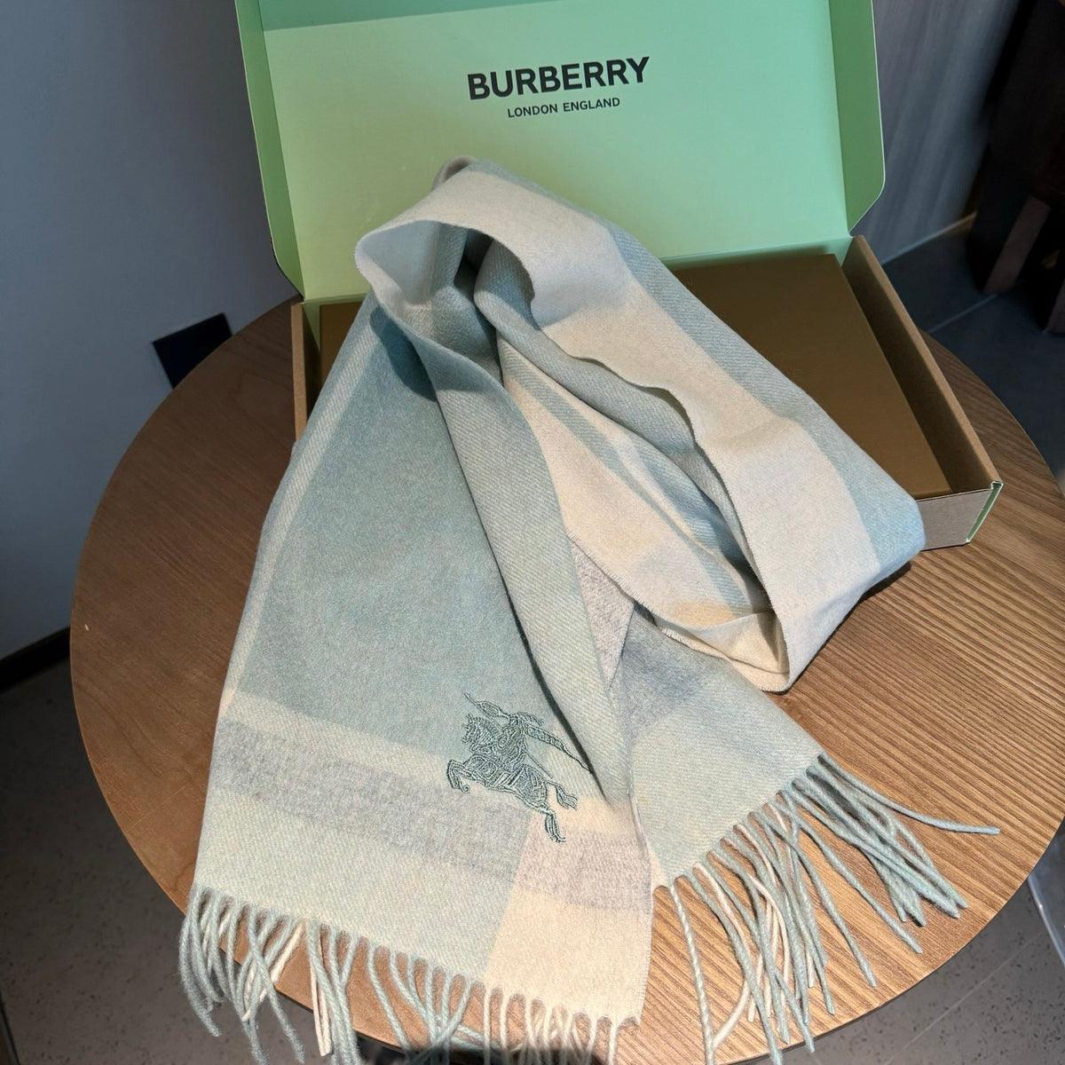 velvet stylish Scarf for men - alternate angle view 8