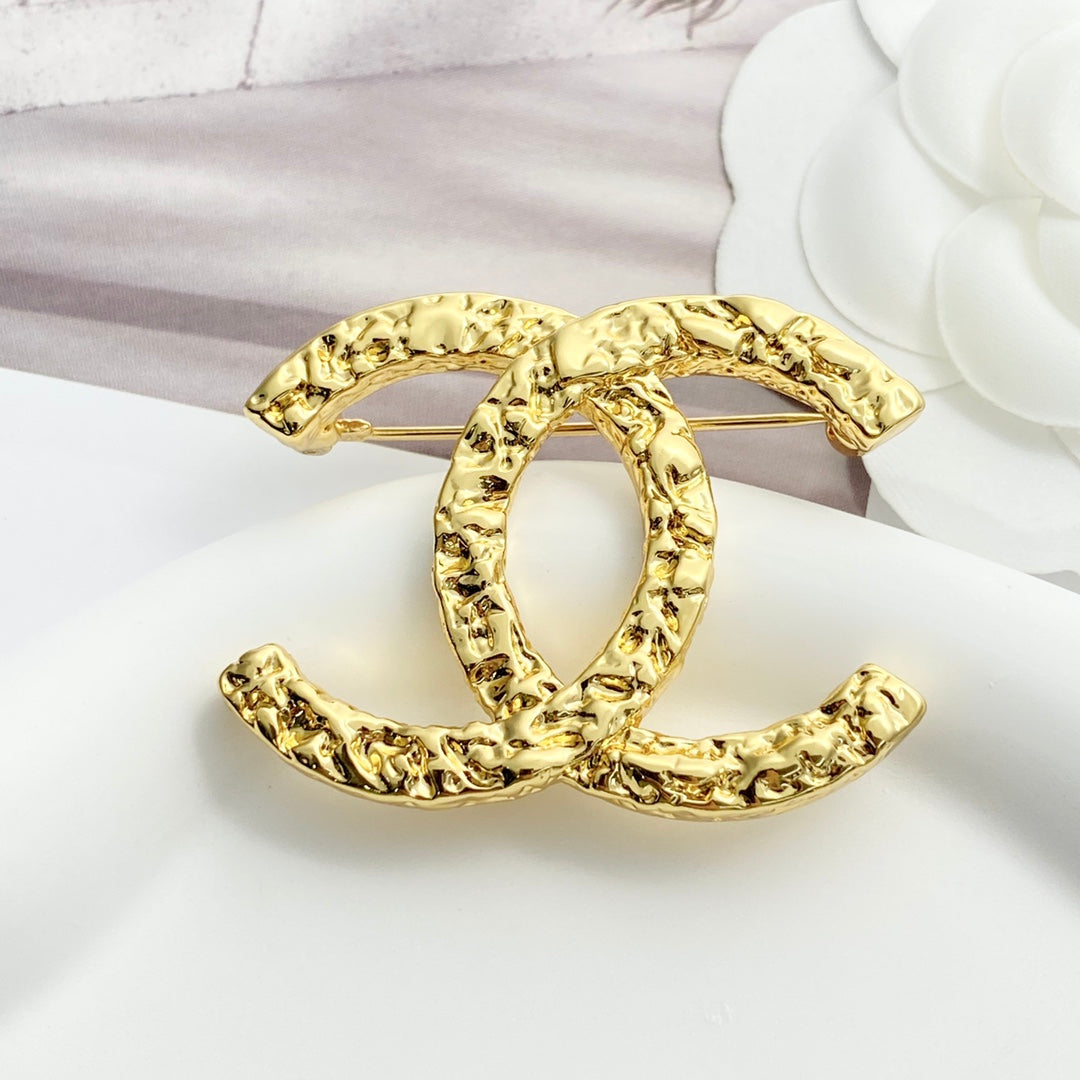 gold embossed Suit for men and women - alternate angle view 3