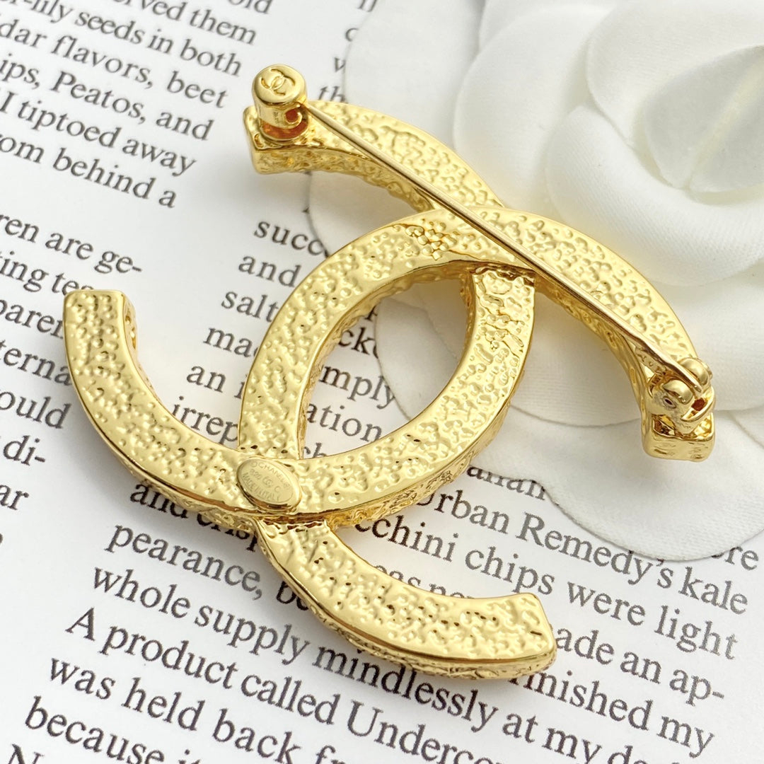 gold embossed Suit for men and women - alternate angle view 6