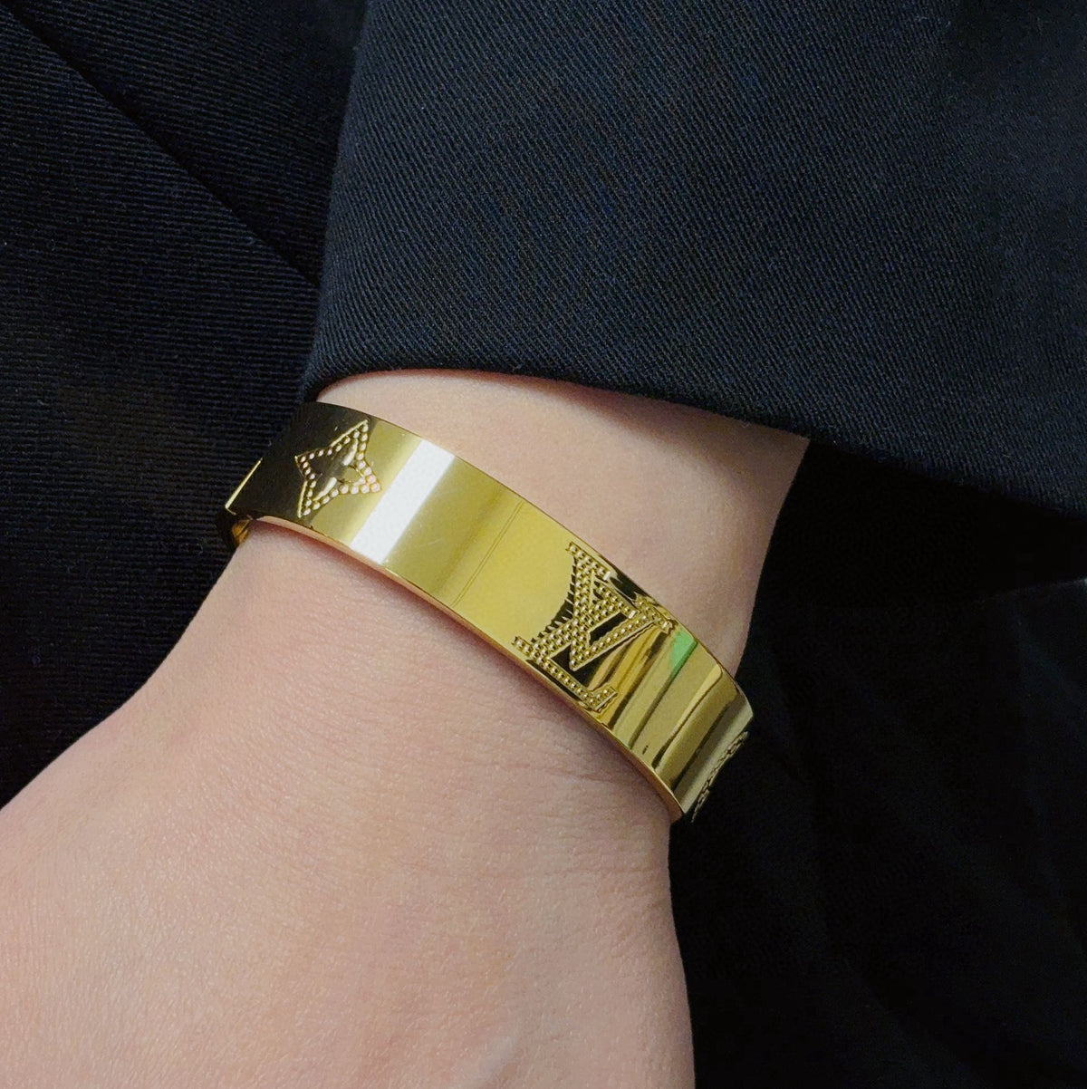 gold floral Bangle for women - product detail view