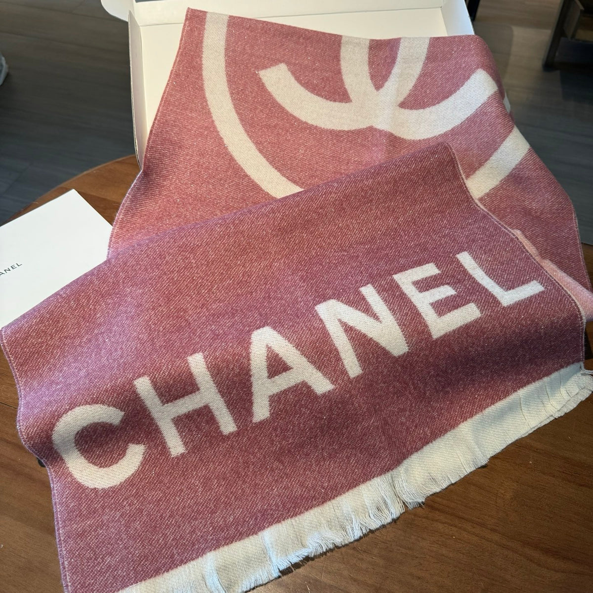 velvet letter Shawl for women - alternate angle view 3
