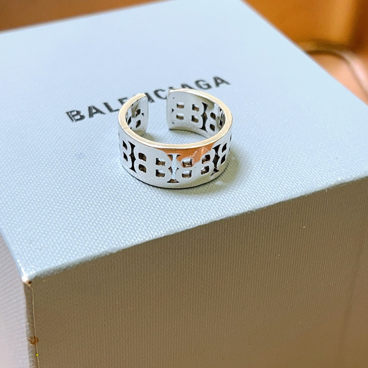 gold unique Ring for women - alternate angle view 7