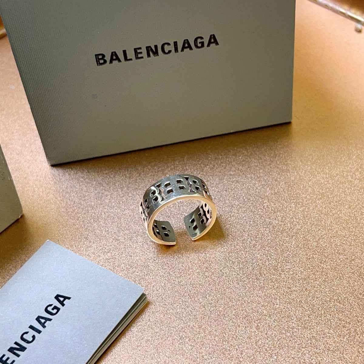 gold unique Ring for women - alternate angle view 8