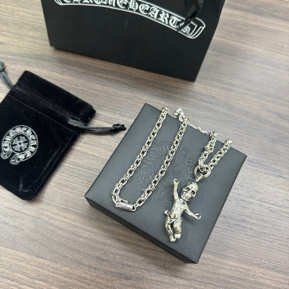 Necklace for women - alternate angle view 2