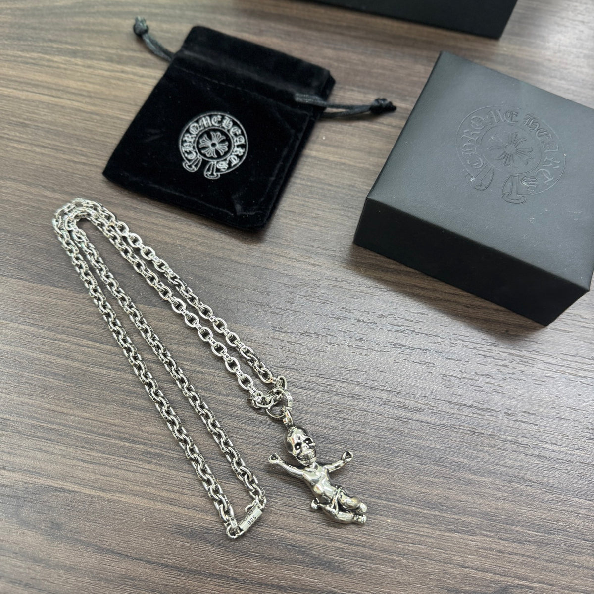 Necklace for women - alternate angle view 4