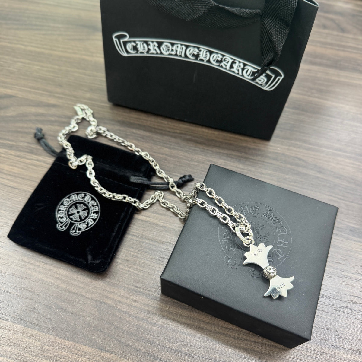 Necklace for women - alternate angle view 3