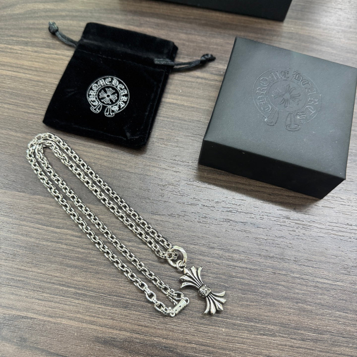 Necklace for women - alternate angle view 4
