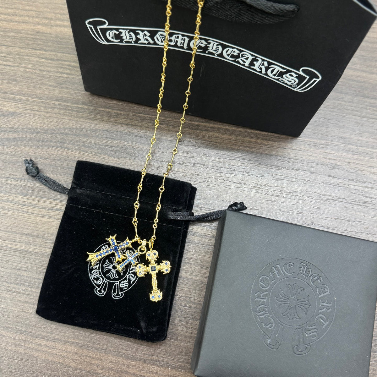 Necklace for women - alternate angle view 5