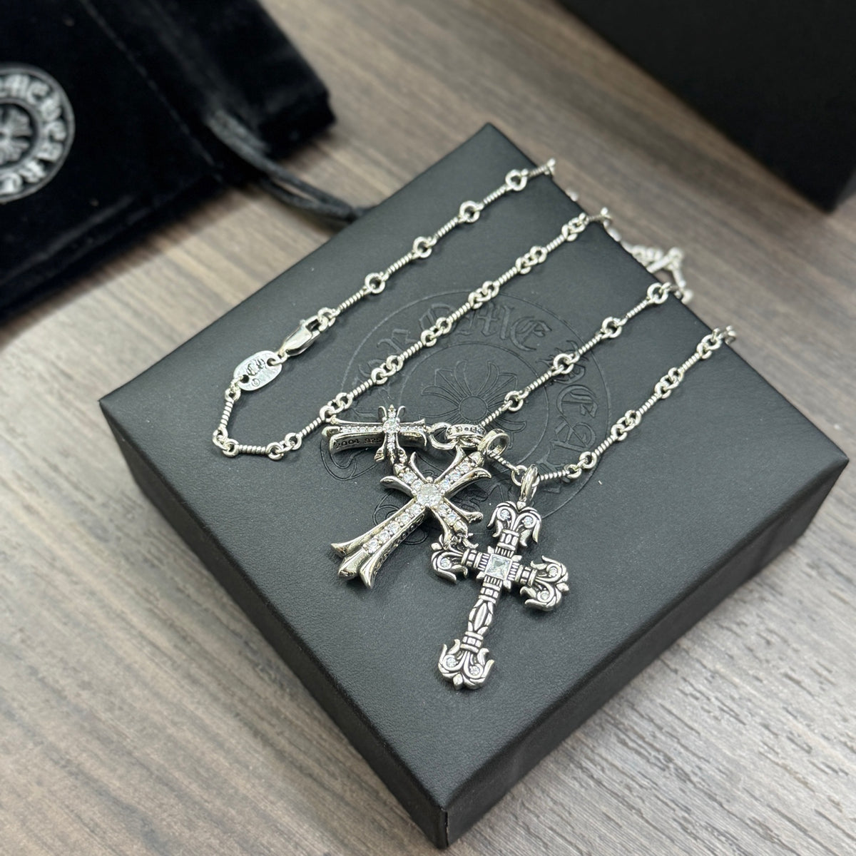 Necklace for women - alternate angle view 3