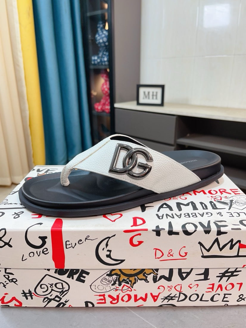 Dolce & Gabbana DG Men's Leather Strap Sandals with Aluminum Buckle