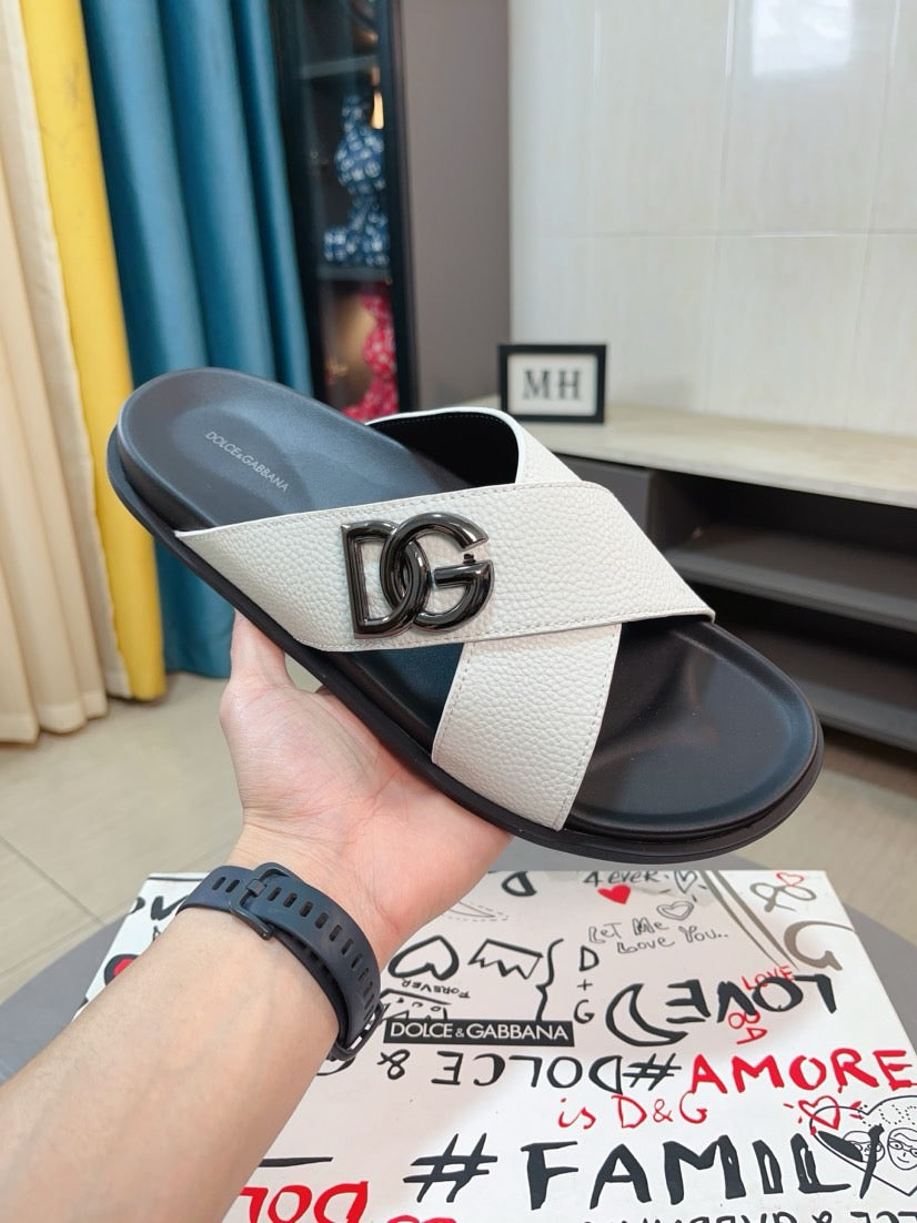 Dolce & Gabbana DG Men's Leather Strap Sandals with Aluminum Buckle