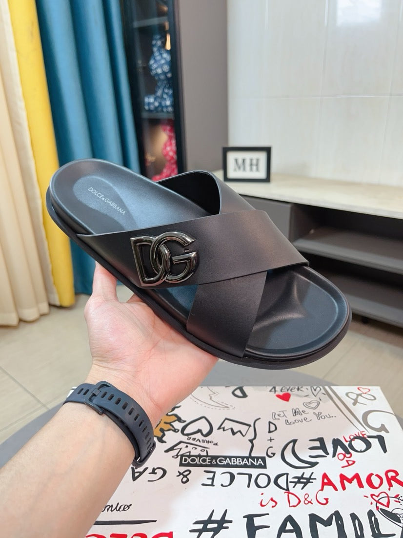 Dolce & Gabbana DG Men's Leather Strap Sandals with Aluminum Buckle