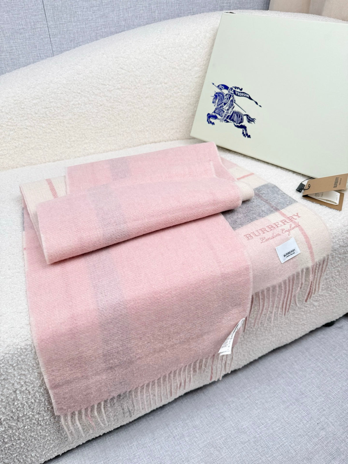 velvet luxury Scarf for men - alternate angle view 7