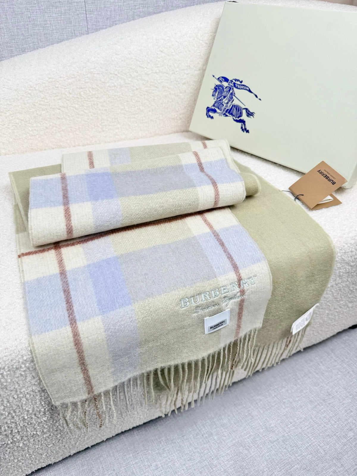 velvet luxury Scarf for men - alternate angle view 7