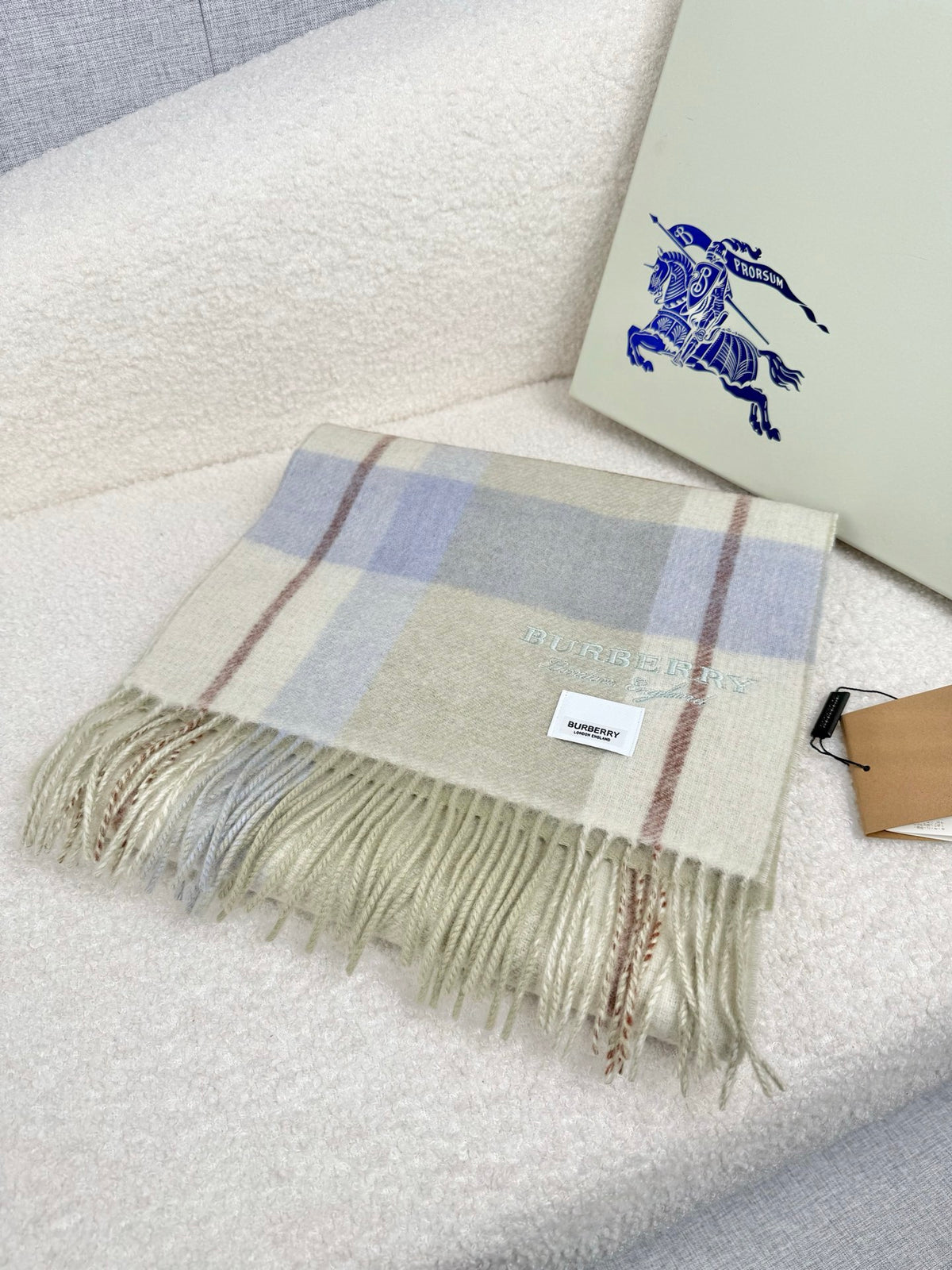 velvet luxury Scarf for men - alternate angle view 4