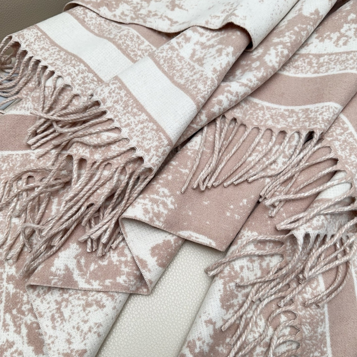 velvet floral Shawl for women - alternate angle view 7