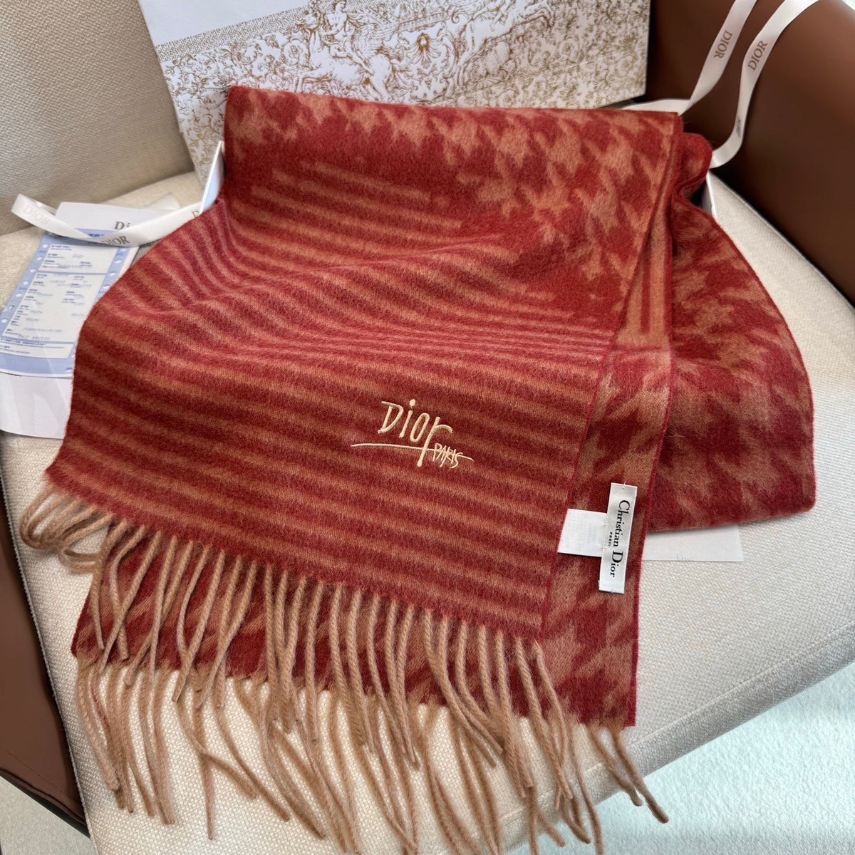 velvet stylish Scarf for women - alternate angle view 10