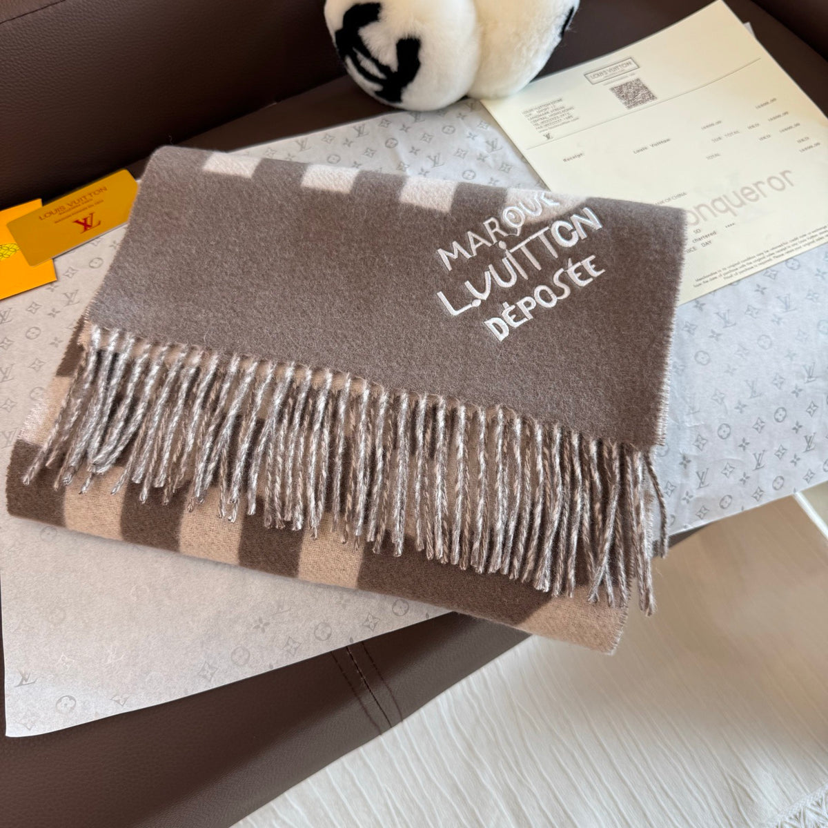 stylish Scarf for men - alternate angle view 7