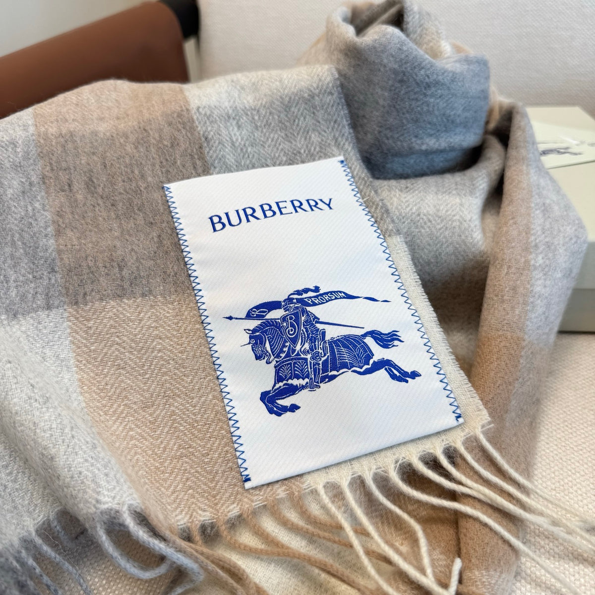 stylish Scarf for men - alternate angle view 11