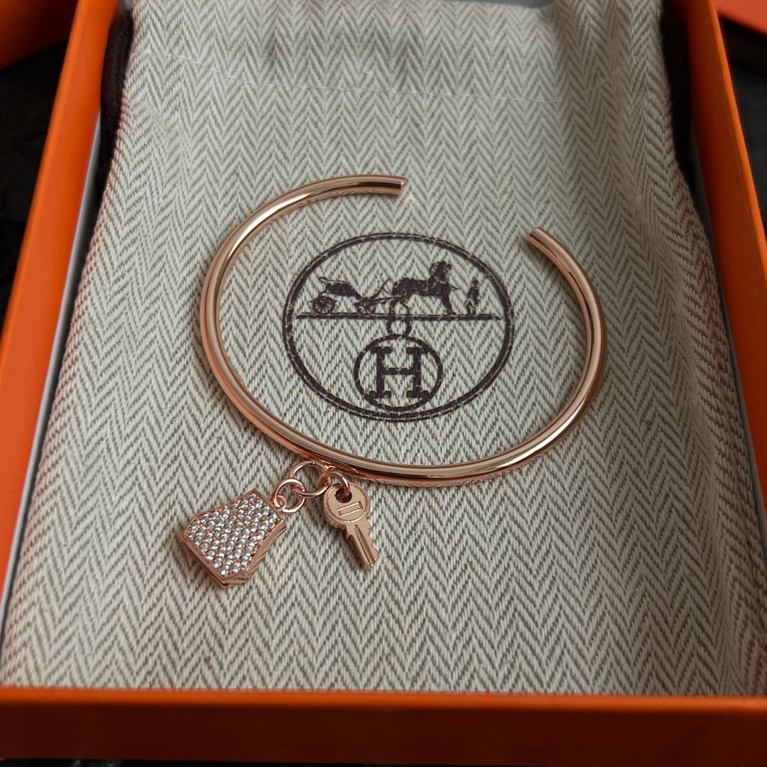 gold brass Bangle for women - alternate angle view 8