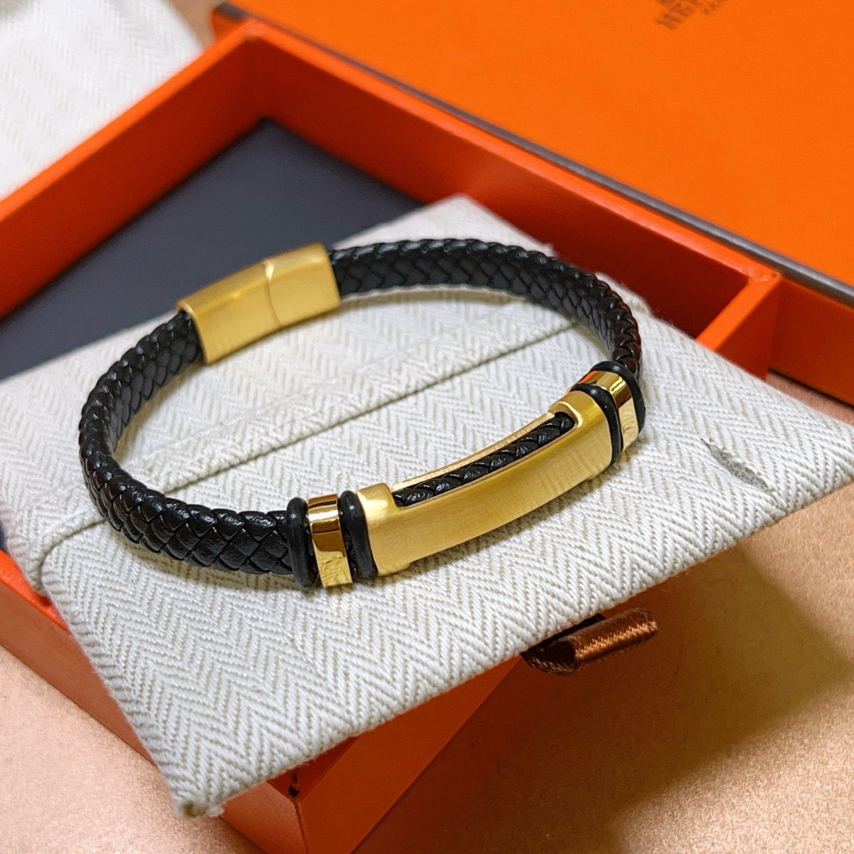 gold luxury Bracelet for men - alternate angle view 8