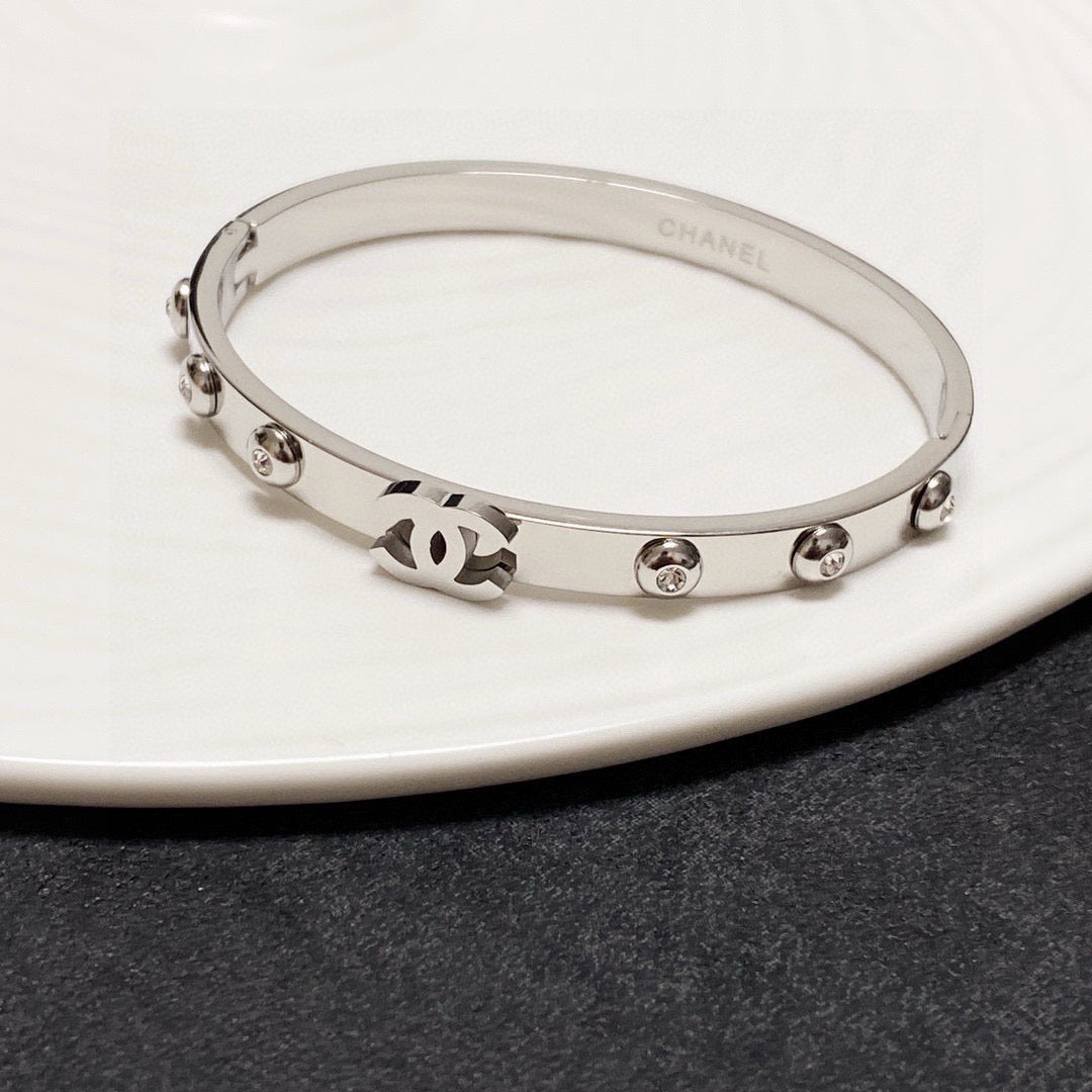 crystal elegant Bangle for women - alternate angle view 4