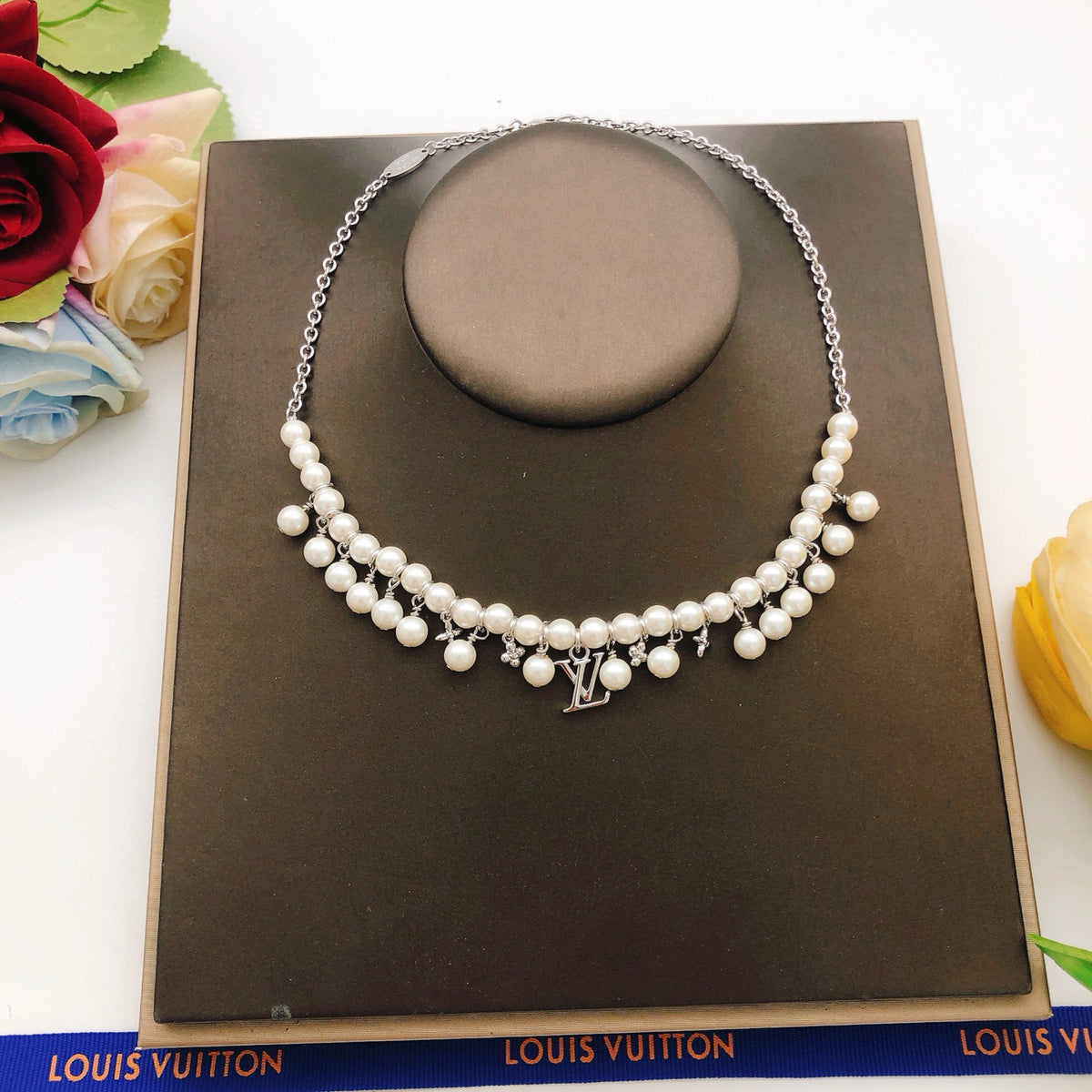 silver brass pearl Necklace for women - alternate angle view 4