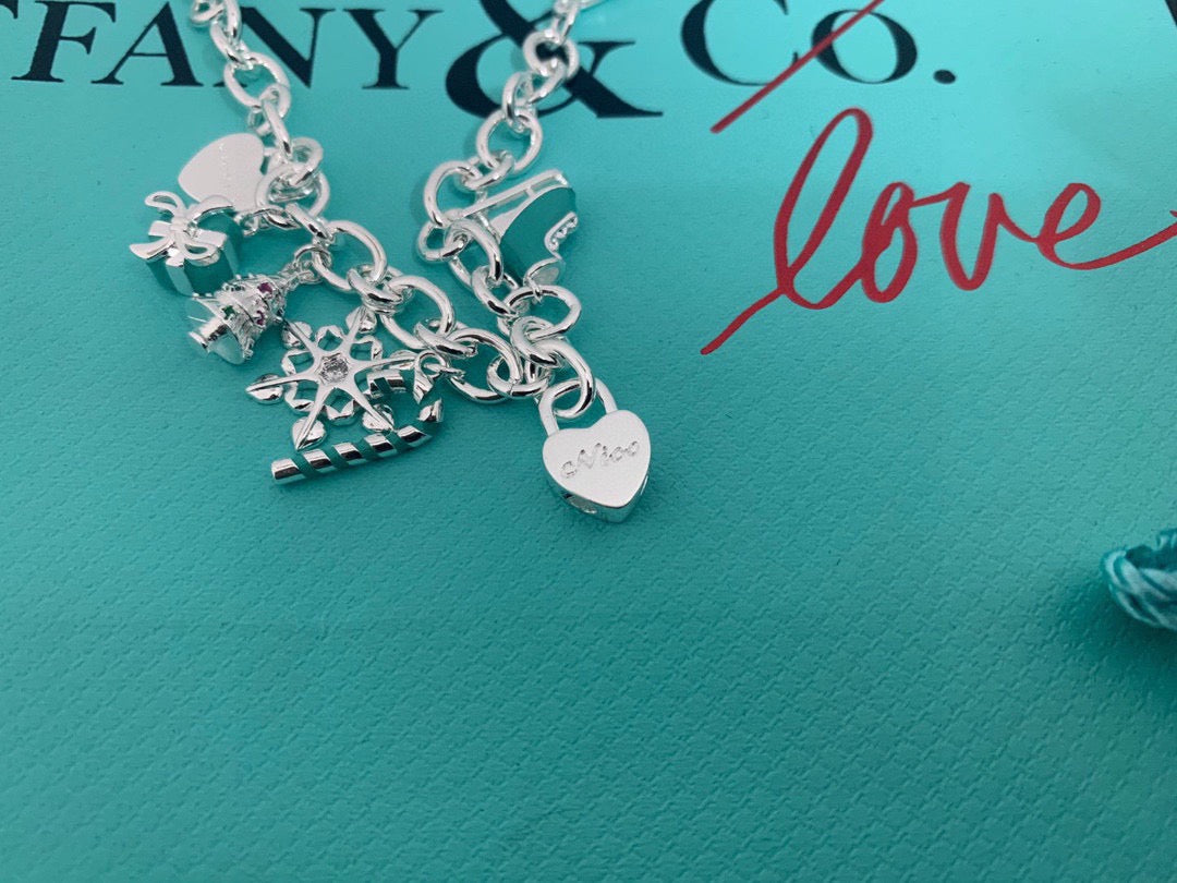 christmas Bracelet for women - alternate angle view 6