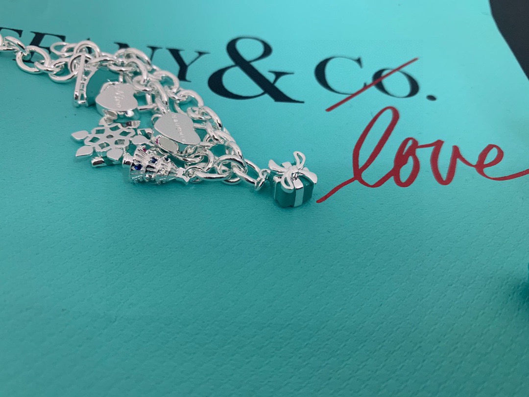 christmas Bracelet for women - alternate angle view 7