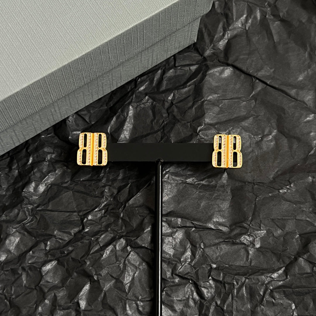 gold luxury Stud Earrings for women - alternate angle view 4