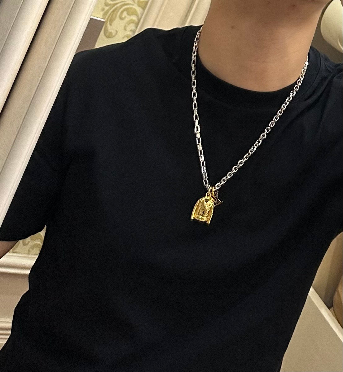 antique chain Necklace for men - alternate angle view 6