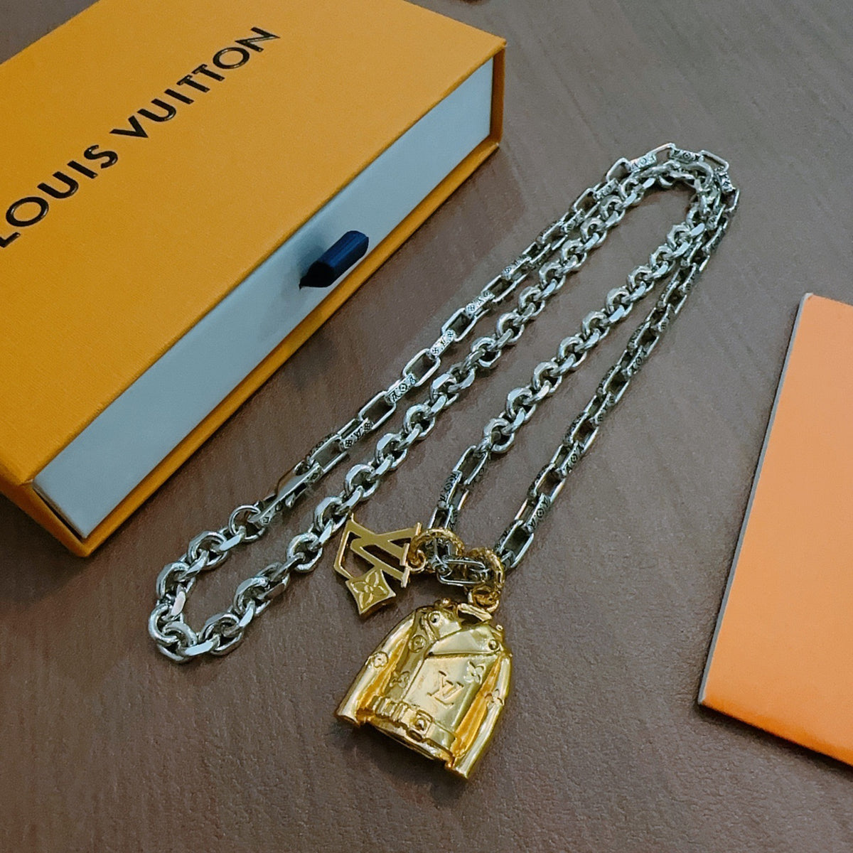antique chain Necklace for men - alternate angle view 5